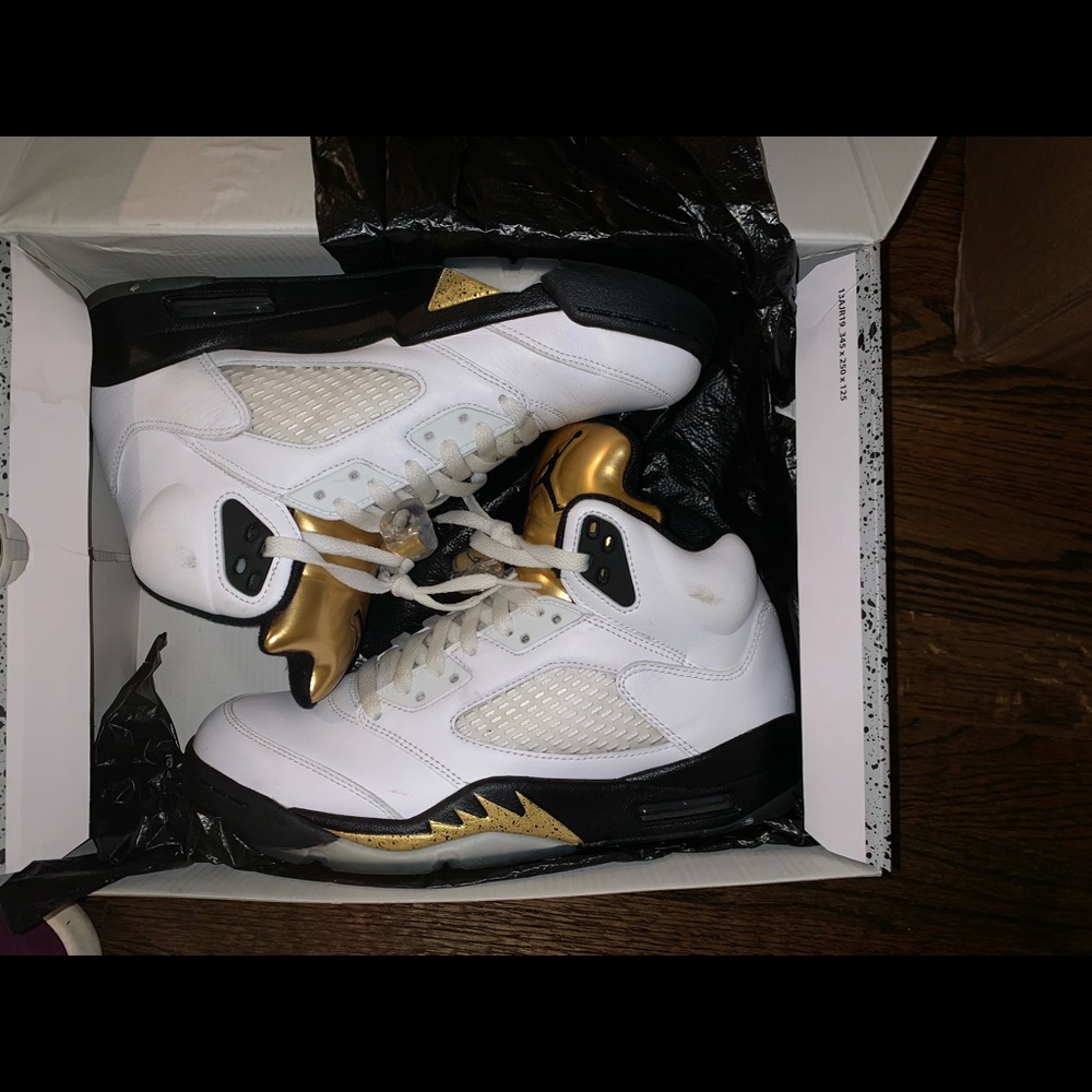 Jordan Retro 5 “Olympic Gold”